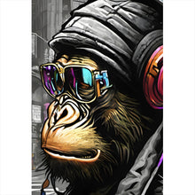Lade das Bild in den Galerie-Viewer, Poster Affenportrait im Street Style Hochformat