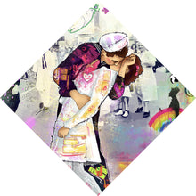 Lade das Bild in den Galerie-Viewer, Leinwandbild Verliebtes Paar im bunten Pop Art Stil Raute