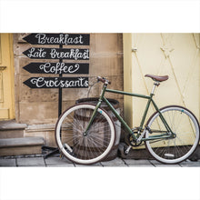 Lade das Bild in den Galerie-Viewer, Leinwandbild Vintage Fahrrad Breakfast Querformat