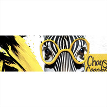 Lade das Bild in den Galerie-Viewer, Aluminiumbild Zebra mit Brille umgeben von Farbspritzern Panorama