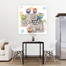 Lade das Bild in den Galerie-Viewer, Aluminiumbild Baby Elefant mit Freunde Quadrat