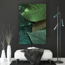 Lade das Bild in den Galerie-Viewer, Poster Green Leafs Hochformat