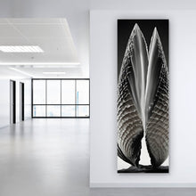 Lade das Bild in den Galerie-Viewer, Poster Abstrakte Skulptur geöffnete Muschel Panorama Hoch