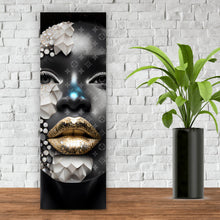 Lade das Bild in den Galerie-Viewer, Aluminiumbild Afrikanische Frau mit Gold Panorama Hoch