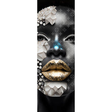 Lade das Bild in den Galerie-Viewer, Aluminiumbild Afrikanische Frau mit Gold Panorama Hoch
