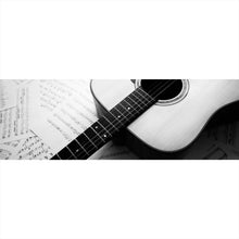 Lade das Bild in den Galerie-Viewer, Spannrahmenbild Akustik Gitarre auf Noten Panorama