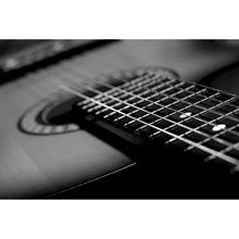 Lade das Bild in den Galerie-Viewer, Spannrahmenbild Akustische Gitarre Querformat