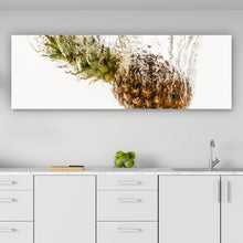 Lade das Bild in den Galerie-Viewer, Poster Ananas im Wasser Panorama