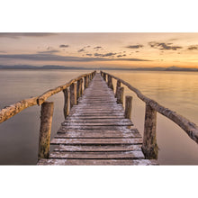 Lade das Bild in den Galerie-Viewer, Aluminiumbild Anlegestelle nach Sonnenuntergang Querformat