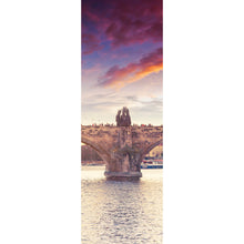 Lade das Bild in den Galerie-Viewer, Aluminiumbild gebürstet Atemberaubende Karlsbrücke in Prag Panorama Hoch