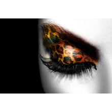 Lade das Bild in den Galerie-Viewer, Poster Auge Leo Look Querformat