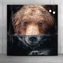 Lade das Bild in den Galerie-Viewer, Leinwandbild Bär unter Wasser Quadrat