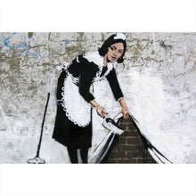 Lade das Bild in den Galerie-Viewer, Poster Banksy - Hausfrau Querformat