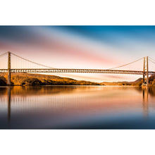 Lade das Bild in den Galerie-Viewer, Aluminiumbild gebürstet Bear Mountain Bridge nach Sonnenuntergang Querformat