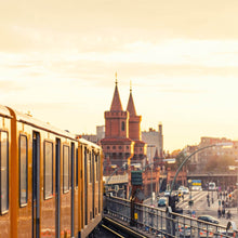 Lade das Bild in den Galerie-Viewer, Poster Berlin bei Sonnenaufgang Quadrat
