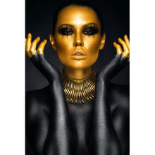 Lade das Bild in den Galerie-Viewer, Poster Black Bodypaint Hochformat