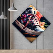 Lade das Bild in den Galerie-Viewer, Acrylglasbild Blumiger Boho Turnschuh Raute
