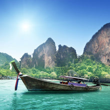 Lade das Bild in den Galerie-Viewer, Spannrahmenbild Boote in Thailand Quadrat