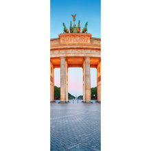 Lade das Bild in den Galerie-Viewer, Leinwandbild Brandenburger Tor Wahrzeichen Panorama Hoch