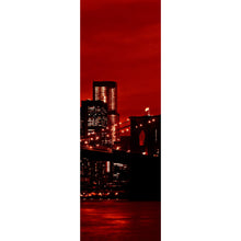 Lade das Bild in den Galerie-Viewer, Spannrahmenbild Brooklyn Bridge bei Nacht No.1 Panorama Hoch
