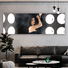 Lade das Bild in den Galerie-Viewer, Aluminiumbild gebürstet Brünette in Dessous Panorama