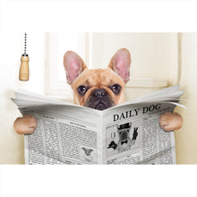 Lade das Bild in den Galerie-Viewer, Poster Bulldogge auf Toilette Querformat