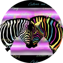 Lade das Bild in den Galerie-Viewer, Aluminiumbild gebürstet Buntes Zebrapaar Kreis