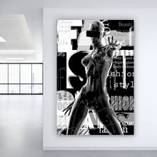 Lade das Bild in den Galerie-Viewer, Aluminiumbild Cyborg Girl No.1 Hochformat