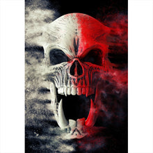 Lade das Bild in den Galerie-Viewer, Poster Dämonenschädel zerfällt in Staub Hochformat