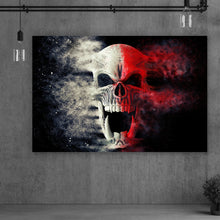 Lade das Bild in den Galerie-Viewer, Acrylglasbild Dämonenschädel zerfällt in Staub Querformat