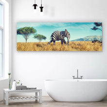 Lade das Bild in den Galerie-Viewer, Leinwandbild Diffrent Elephant Panorama
