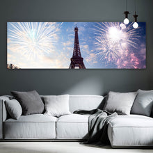 Lade das Bild in den Galerie-Viewer, Leinwandbild Eiffelturm mit Feuerwerk Panorama