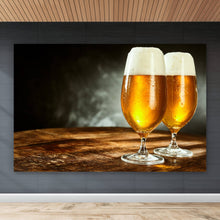 Lade das Bild in den Galerie-Viewer, Leinwandbild Eiskaltes Bier Querformat
