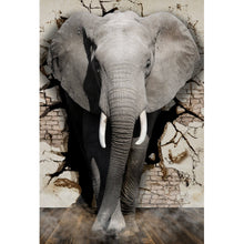Lade das Bild in den Galerie-Viewer, Poster Elefant kommt aus der Wand Hochformat