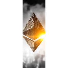 Lade das Bild in den Galerie-Viewer, Aluminiumbild gebürstet Ethereum Symbol mit Stadt im Hintergrund Panorama Hoch