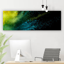 Lade das Bild in den Galerie-Viewer, Poster Farbexplosion auf schwarzem Hintergrund Panorama