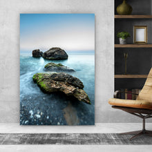 Lade das Bild in den Galerie-Viewer, Poster Fels in der Brandung Hochformat