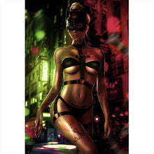 Lade das Bild in den Galerie-Viewer, Leinwandbild Fetisch Girl Hochformat