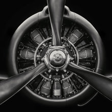 Lade das Bild in den Galerie-Viewer, Aluminiumbild Flugzeugpropeller Schwarz Weiß Quadrat