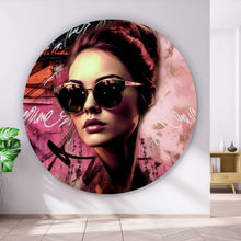 Lade das Bild in den Galerie-Viewer, Aluminiumbild gebürstet Frau mit Brille Modern Art Kreis