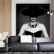 Lade das Bild in den Galerie-Viewer, Poster Frau mit Hut Quadrat