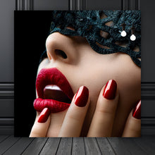 Lade das Bild in den Galerie-Viewer, Acrylglasbild Frau mit Spitzen Maske Quadrat