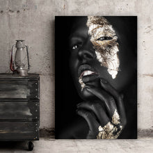 Lade das Bild in den Galerie-Viewer, Acrylglasbild Frau mit Gold Make-Up No.1 Hochformat