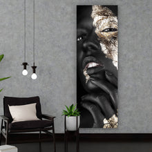 Lade das Bild in den Galerie-Viewer, Acrylglasbild Frau mit Gold Make-Up No.1 Panorama Hoch