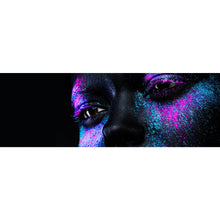 Lade das Bild in den Galerie-Viewer, Poster Frauenportrait Neon No.1 Panorama