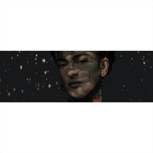 Lade das Bild in den Galerie-Viewer, Acrylglasbild Frida Vintage mit Blumen Panorama