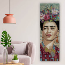 Lade das Bild in den Galerie-Viewer, Leinwandbild Frida Vintage Portrait Panorama Hoch