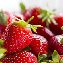 Lade das Bild in den Galerie-Viewer, Aluminiumbild gebürstet Frische Erdbeeren Quadrat
