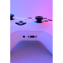 Lade das Bild in den Galerie-Viewer, Acrylglasbild Gaming Controller im Neonlicht Hochformat