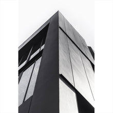 Lade das Bild in den Galerie-Viewer, Leinwandbild Gebäude Moderne Architektur Hochformat